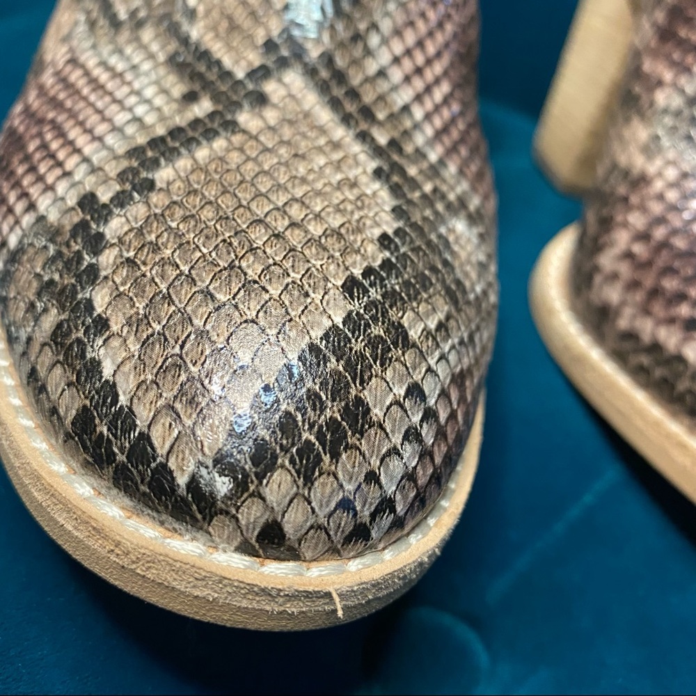 Jeffrey Campbell Taupe Snake Western bootie - Picture 8 of 15
